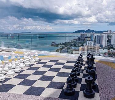 George Town Apartment | Urban Suites Jelutong Georgetown 2BR Leisure City Night View