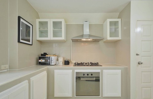 Thonglor House | UrbanLoft Sukhumvit 5BR Bangkok 5 min. BKK Hospital VVBKK88