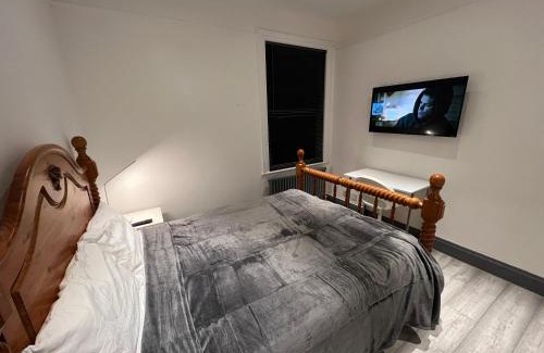 Broad Green House | UrbanNess Stays - Rooms with Stylish Comfort in the Heart of Croydon