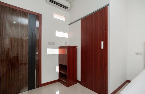 Sentul City Hotel | Urbanview Hotel Amarilis Sentul Bogor by RedDoorz