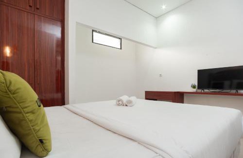 Sentul City Hotel | Urbanview Hotel Amarilis Sentul Bogor by RedDoorz