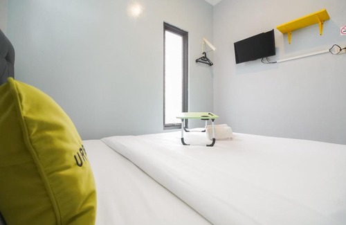 East Jakarta Hotel | Urbanview Hotel Arafuru Residence Duren Sawit