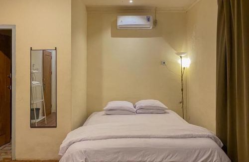 Waena Hotel | Urbanview Hotel ME Jayapura