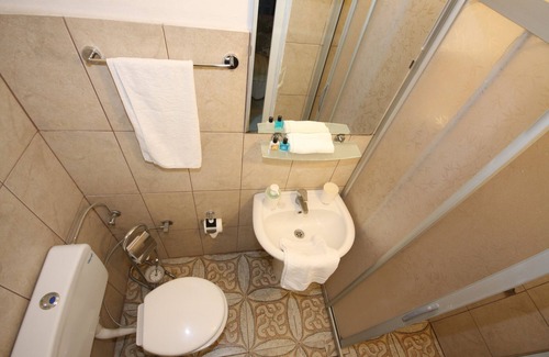 Selcuk Hotel | Urkmez Hotel