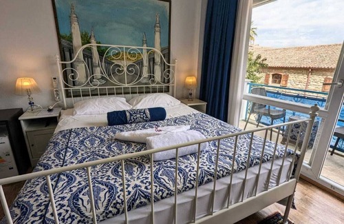 Selcuk Hotel | Urkmez Hotel