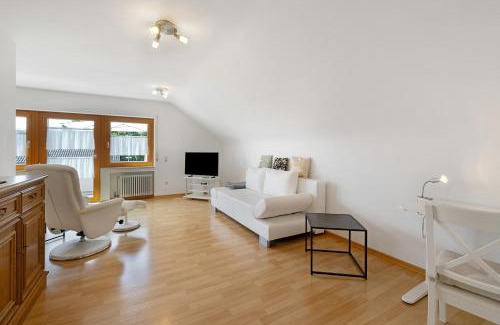 Geislingen Apartment | Urlaub in der Sonnenstadt 72351