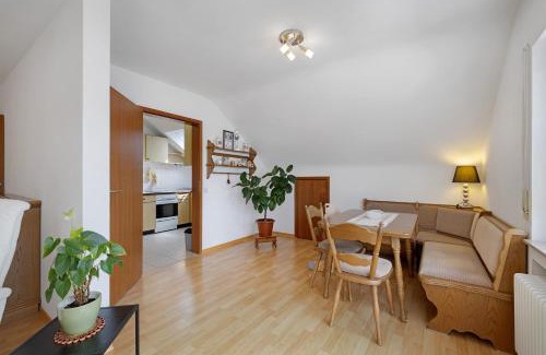 Geislingen Apartment | Urlaub in der Sonnenstadt 72351