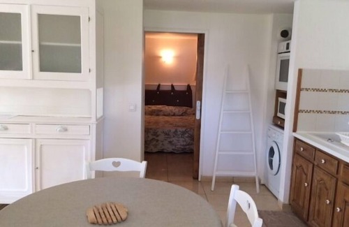 Behobie Apartment | Urrugne, T2 apartment in quiet area, for 2 adults and 2 children maximum