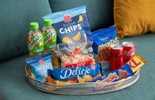 Ursus Apartment | Ursus Chic Apartment by BookingHost