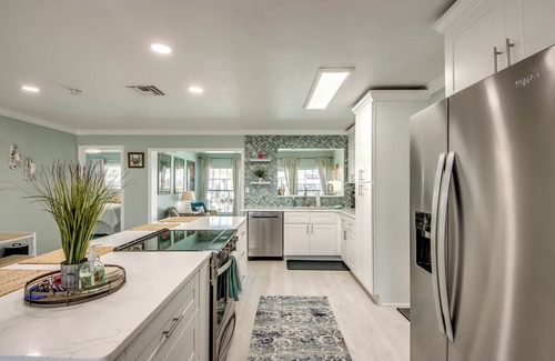 Burnt Store House | Waterfront Island Paradise-Entire Home on Gulf Access Canal