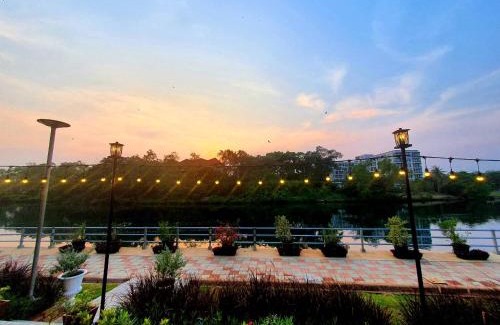 Chanthaburi Hotel | USABAI Riverside Boutique Hotel