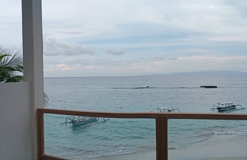 Candi Dasa Villa | Utama Villas Beach Front Candidasa