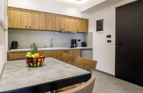 Platanes Hotel | Utopia Luxury Suites