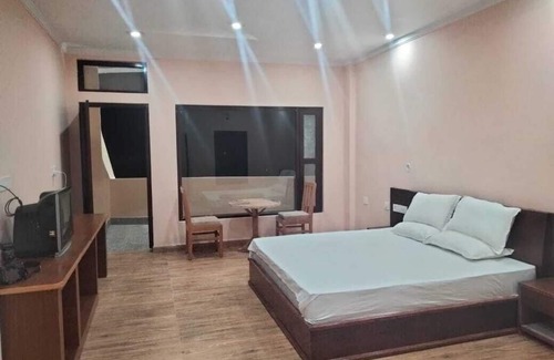Kausani Hotel | Uttarakhand Resort