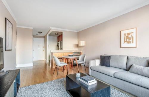 Manhattan Valley Apartment | UWS 1br w in-unit wd elevator nr central park NYC-1324