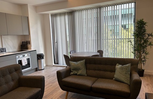 Uxbridge North Apartment | Uxbridge by Charles Hope
