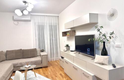 Radovici Apartment | Vália