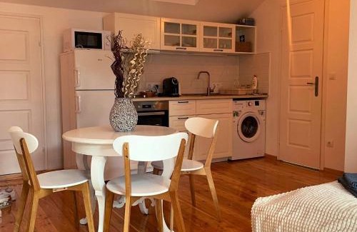 Badacsonytomaj Apartment | Válibor Vinotéka Apartman