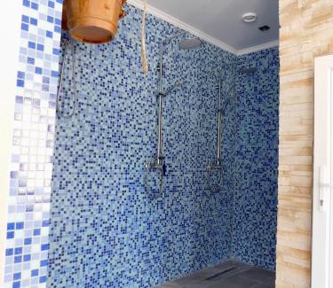 Baja House | Vándor Vendégház