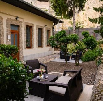 Eger Apartment | Várvédőház Apartmanok Eger