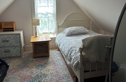 Peaks Island House | Välkommen & Namaste! STHR - OO5518-2023