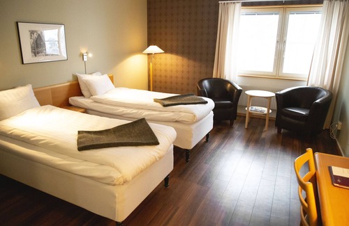 Brokind Hotel | Vårdnäs Stiftsgård