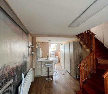 Kaposvar Apartment | Vörösmarty Deluxe Belváros