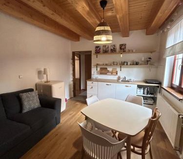 Dolni Moravice Apartment | Včelí chata Mirda Pirda