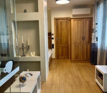 Ruse Center Apartment | V A z A T A apartment