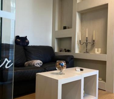 Ruse Center Apartment | V A z A T A apartment