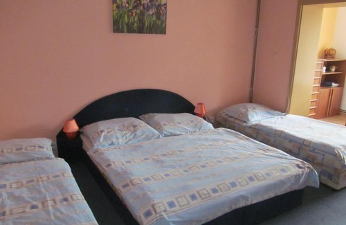 Valtice House | V Aleji - ubytování v soukromí