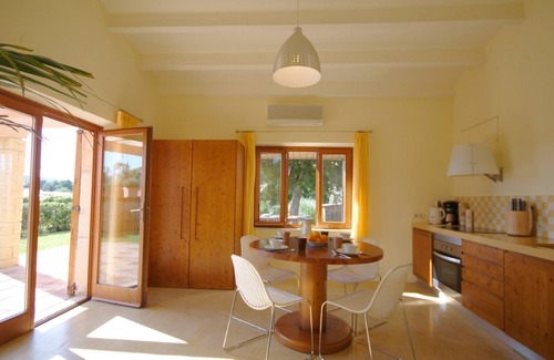 es Bacares Villa | V. Barcares Petit, villa for 6 with pool and close