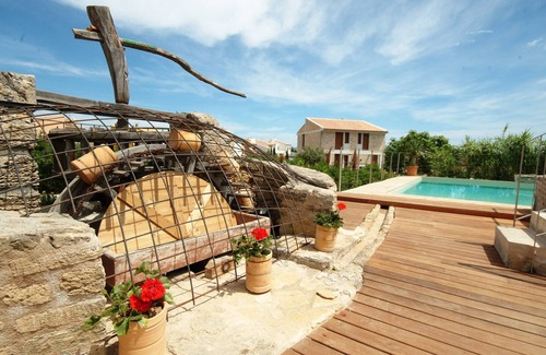 es Bacares Villa | V. Barcares Petit, villa for 6 with pool and close