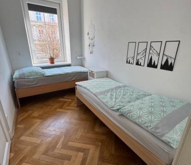 Znojmo Apartment | V centru Znojma s vybavením pro děti a garáží pro kola