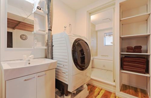Okubo Apartment | V Close to Shinjuku Kabukicho Korean Town FrWIFI K