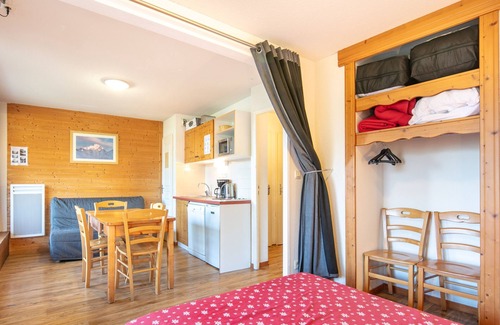 Chamrousse Apartment | V. DU BACHAT AROLLES B N°02 - 2P6