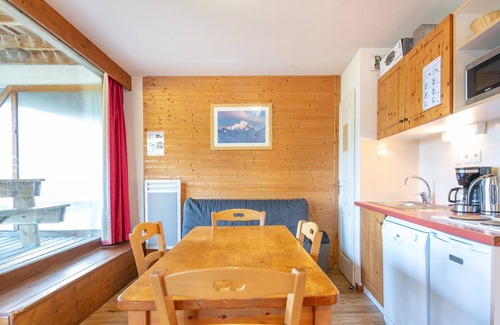 Chamrousse Apartment | V. DU BACHAT AROLLES B N°02 - 2P6