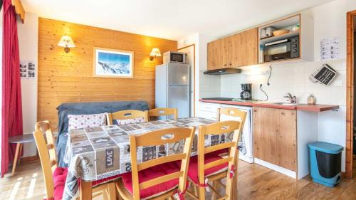 Chamrousse Apartment | V DU BACHAT- Joubarbes E12 - 6 pers