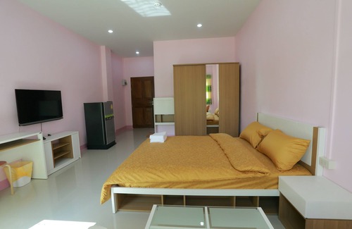 Nai Mueang Hotel | V Residence