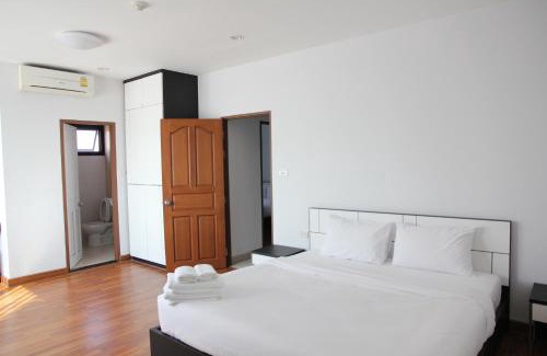 Tha Sala Hotel | V-twin Donjan Service Apartment