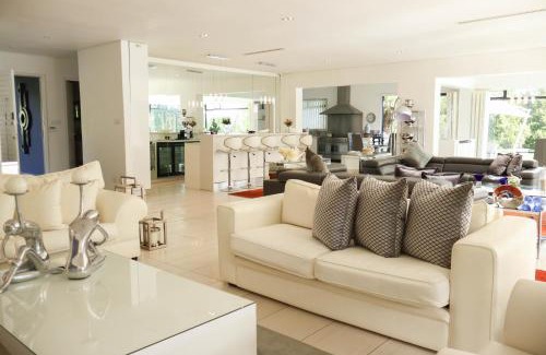 Vaalview Villa | Vaal River Luxury Villa
