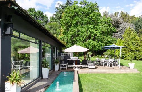 Vaalview Villa | Vaal River Luxury Villa