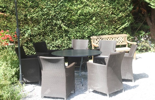 Saint-Cesaire-de-Gauzignan Cottage | "Vacances chez l'antiquaire" JACUZZI - SWIMMING POOL " 10 CH. 15 PERS -400 M2