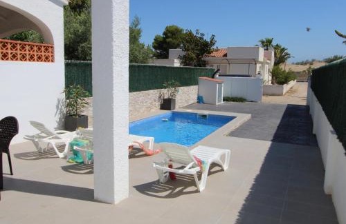 Riumar House | Vacaciones perfectas cerca del mar: piscina privada, mascotas bienvenidas y playa para perros. - ES-184-21