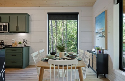 Broken Bow Cabin | Vacana SIO, Swing Set, Games, Hot Tub, Fire Pit