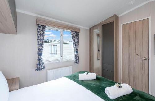 Prestonpans House | Vacant Nests Roxburgh Court Seton Sands