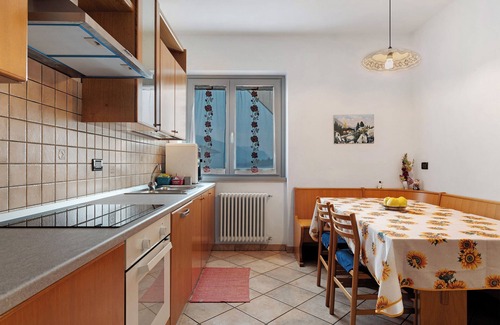Dorsino Apartment | Vacation Apartment Ciclamino Superior Otto with Mountain View, Wi-Fi & Terrace