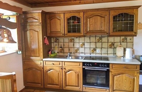 Weissbach Apartment | Vacation apartment Untersbergblick 45 sqm, 1 - 3 pers., idyllic location with garden