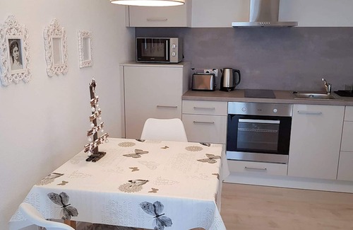 Hohenpeißenberg Apartment | Vacation apartment/apartment for 2 guests with 34m² in Hohenpeißenberg (118843)