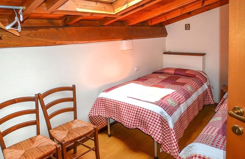 Pratovecchio Apartment | Vacation apartment 2 km above Pratovecchio: simple, functional furnishings; garden patio with barbec